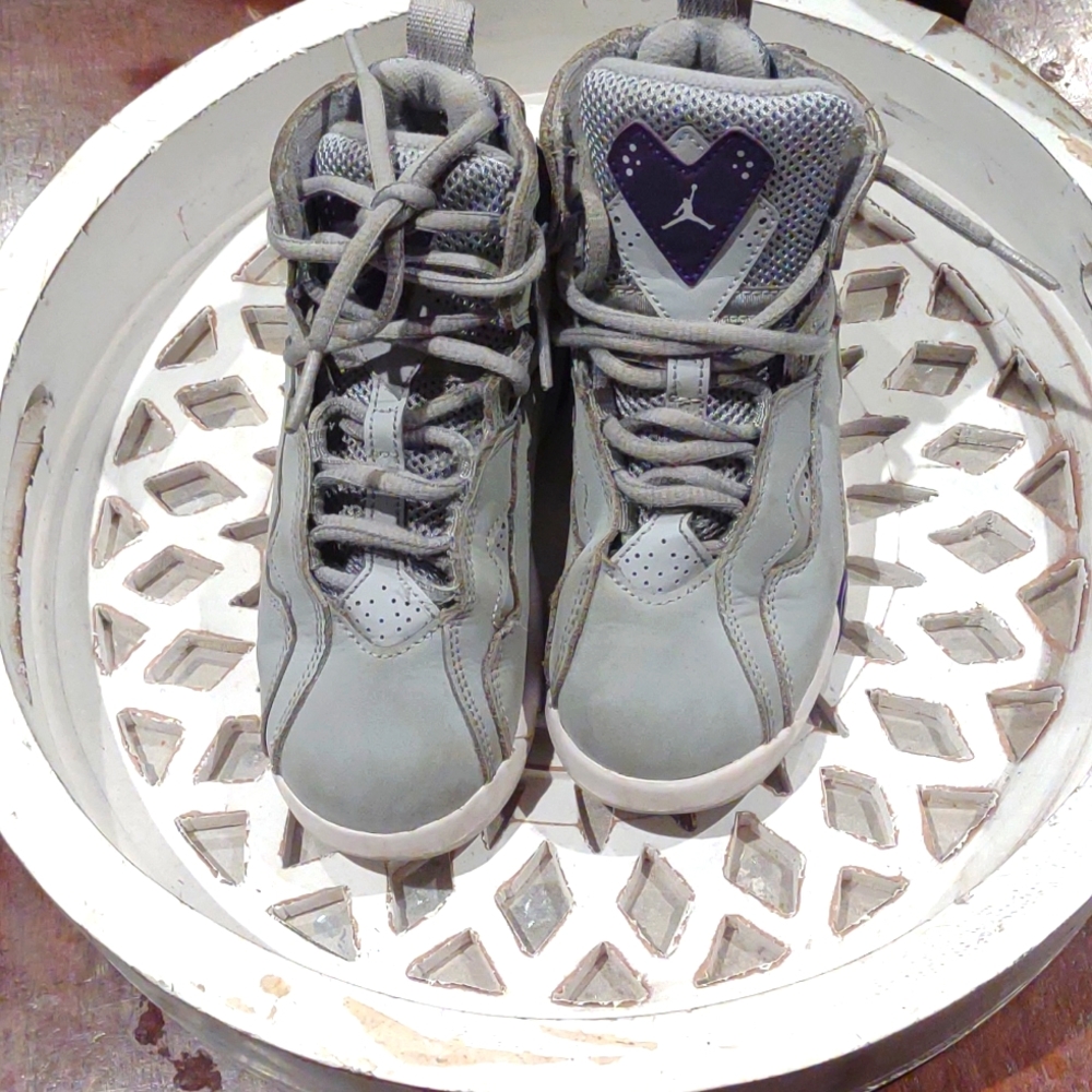 Jordan True Flight Wolf Grey/Court Purple Preschool Boys' Shoes